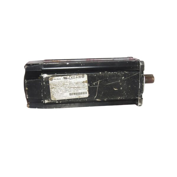Allen Bradley | MPM-B1153F-MJ74AA | Servo Motor - Image 4