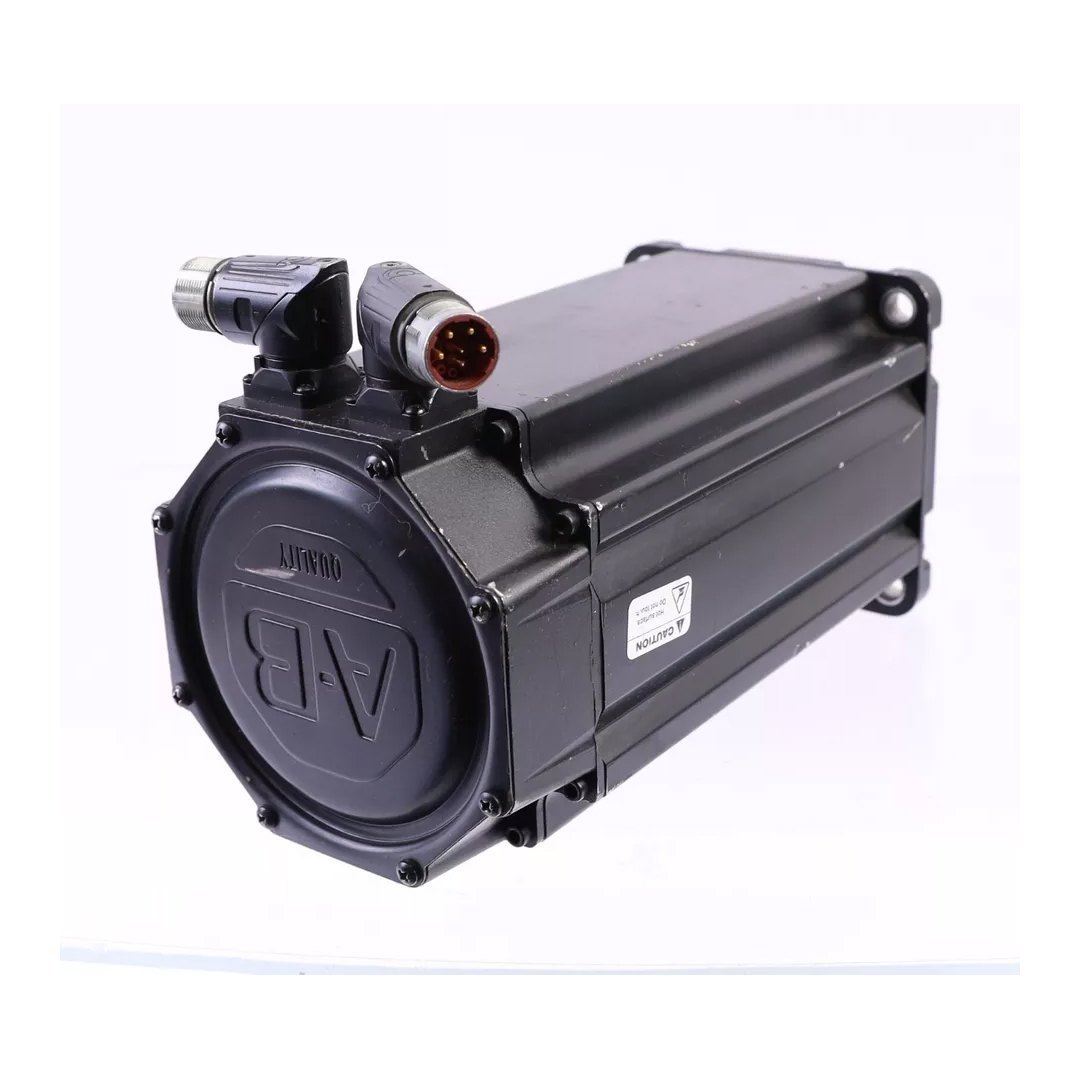 MPL-B540K-MK74AA Allen-Bradley MPL servo motor, view 2